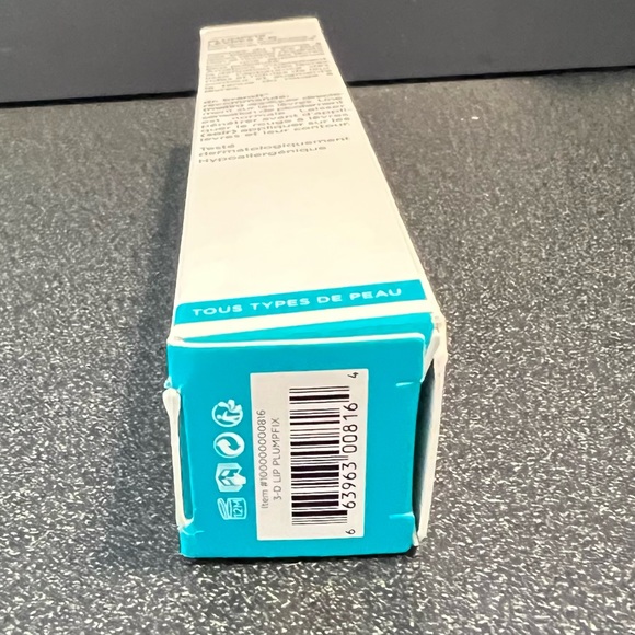 Dr. Brandt • needles no more® 3-D LIP PLUMPFIX - Picture 11 of 14